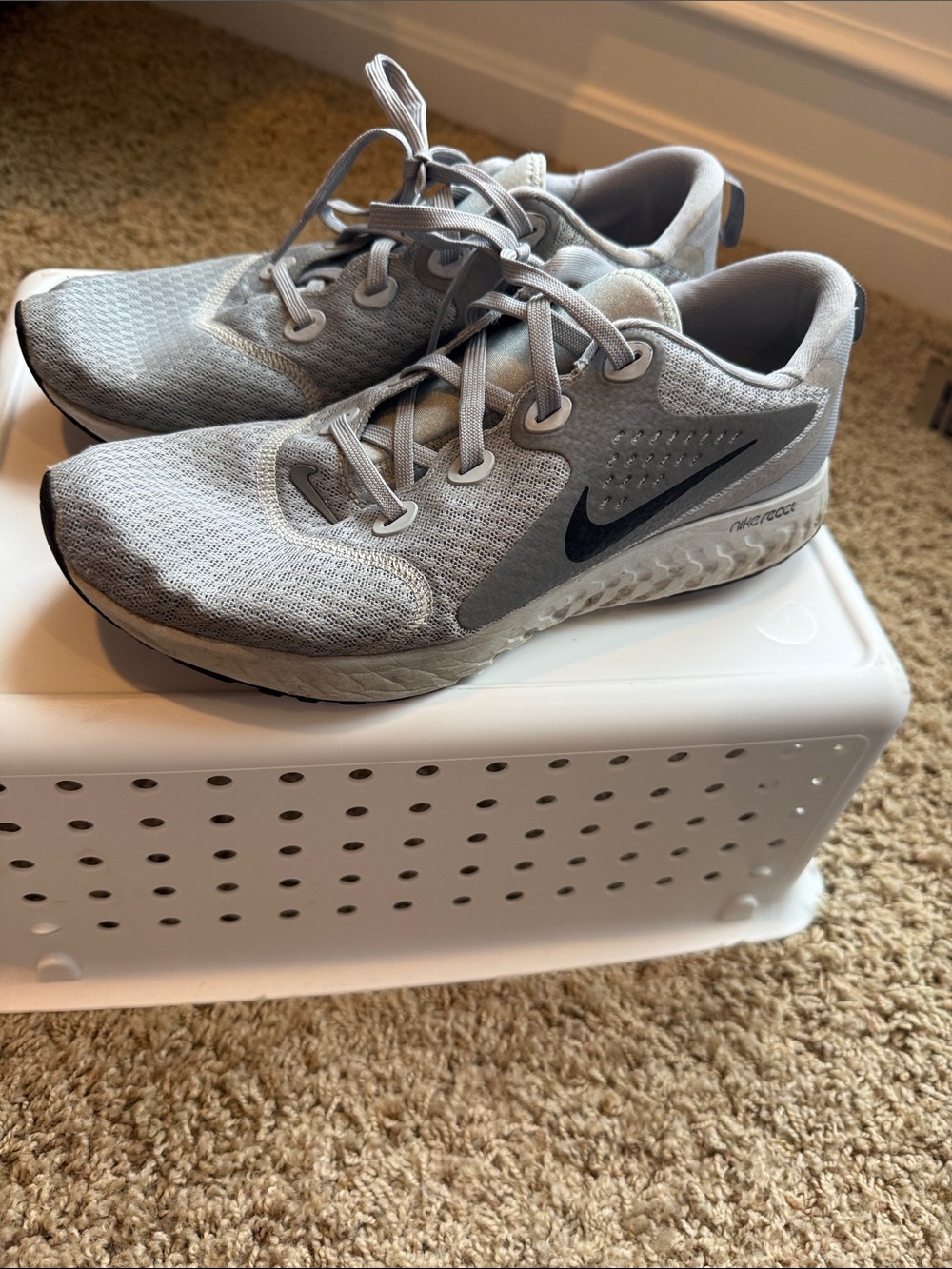 Nike Light Gray and Black Running Sneakers